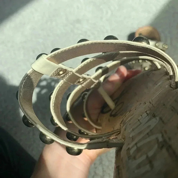 Sam Edelman ivory cream studded slip on sandals with block heel size 7 - Picture 6 of 6